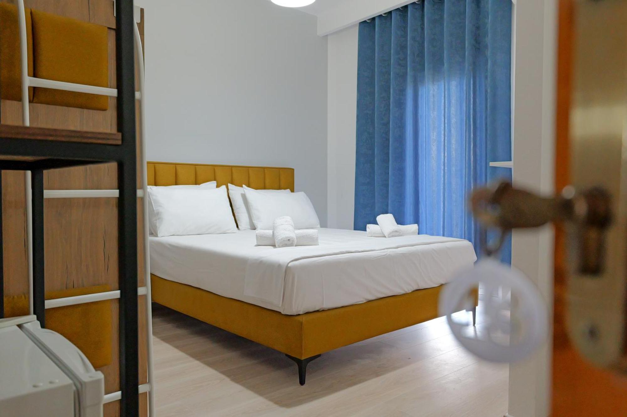 Hotel Holiday ساراندا المظهر الخارجي الصورة
