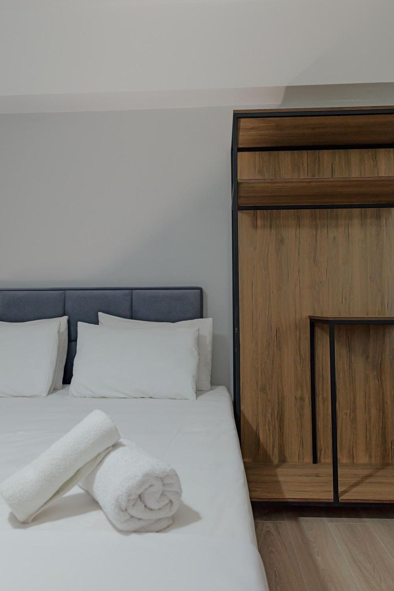 Hotel Holiday ساراندا المظهر الخارجي الصورة