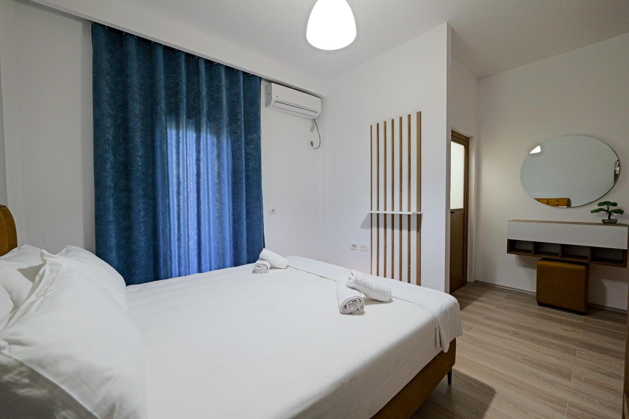 Hotel Holiday ساراندا المظهر الخارجي الصورة