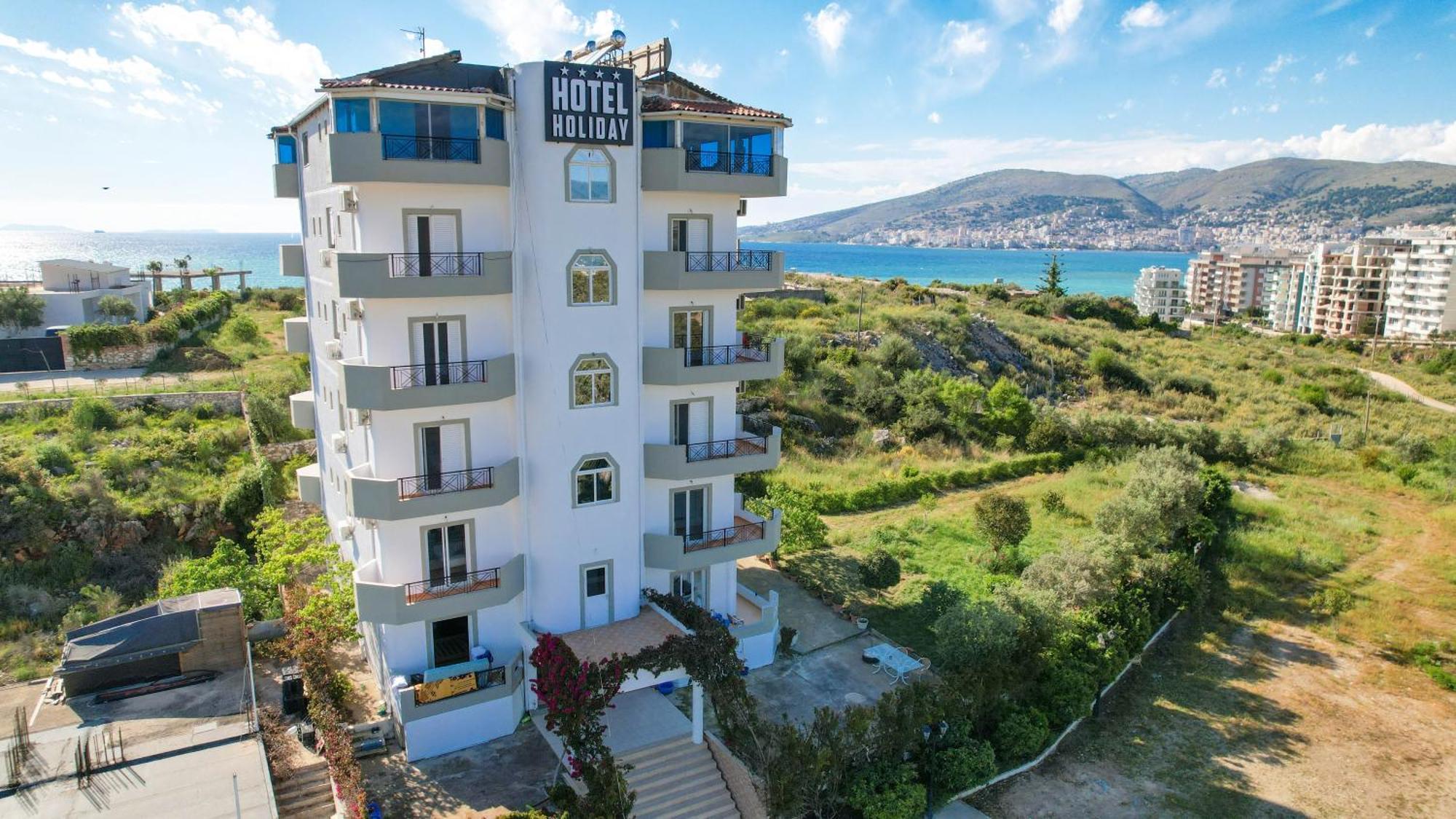 Hotel Holiday ساراندا المظهر الخارجي الصورة