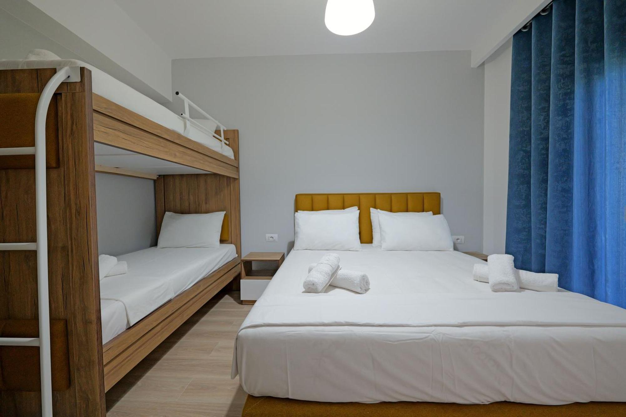 Hotel Holiday ساراندا المظهر الخارجي الصورة